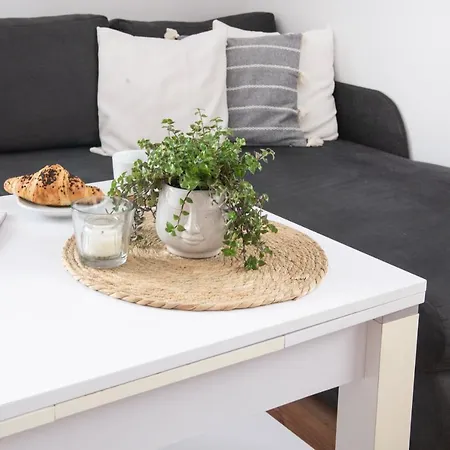 Izabela Apartament *